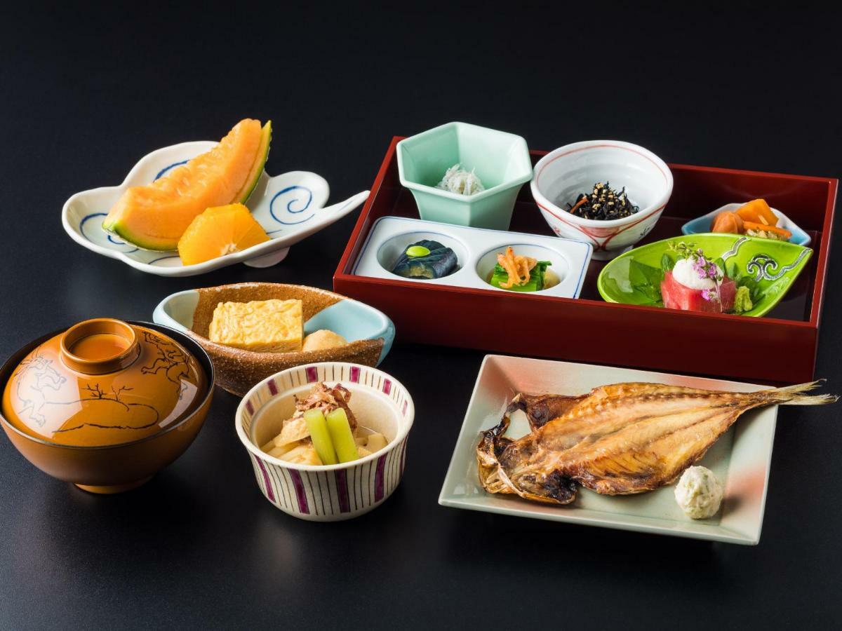 이즈 미토하마 쇼토칸 호텔 누마즈 외부 사진